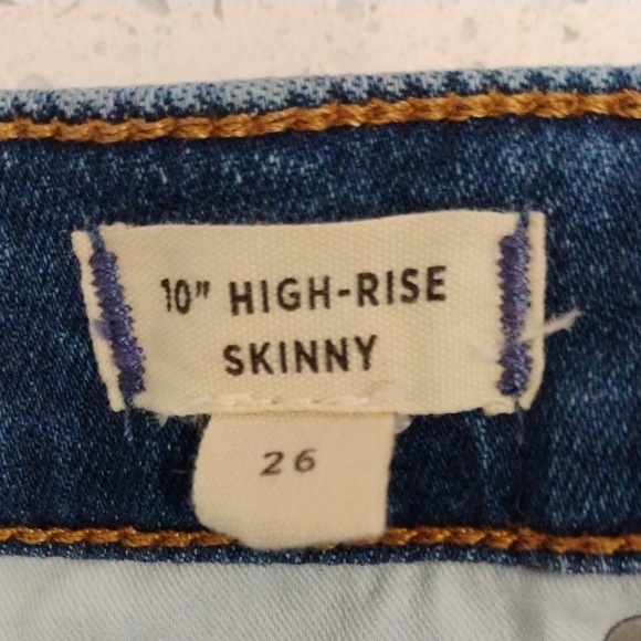 Madewell Blue Straight Leg 10" Highrise Jeans with Classic Indigo Tone - Picture 7 of 10